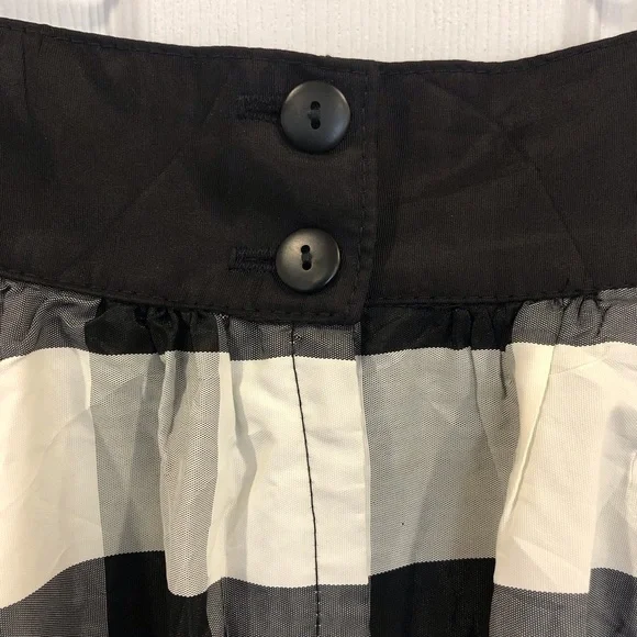 Gunne Sax skirt black and white check with ruffle crinoline extending past hem - Picture 5 of 8